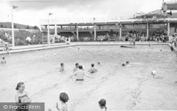 Swimming Pool c.1955, Minehead