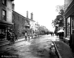 The Parade 1919, Minehead