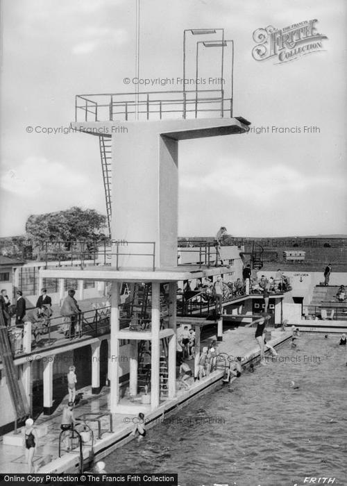 Photo of Minehead, The Swimming Pool c.1960