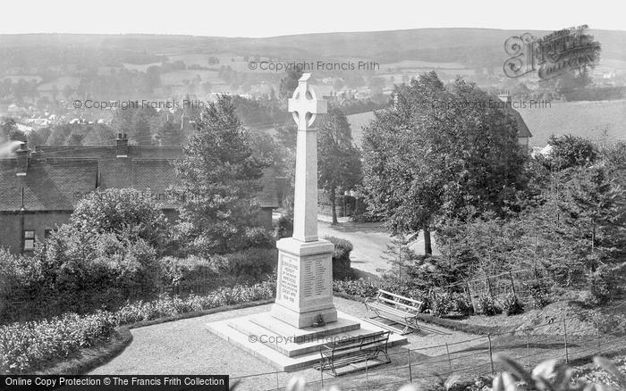 Photo of Minehead, War Memorial 1923