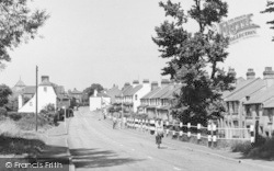 Chequers Road c.1952, Minster