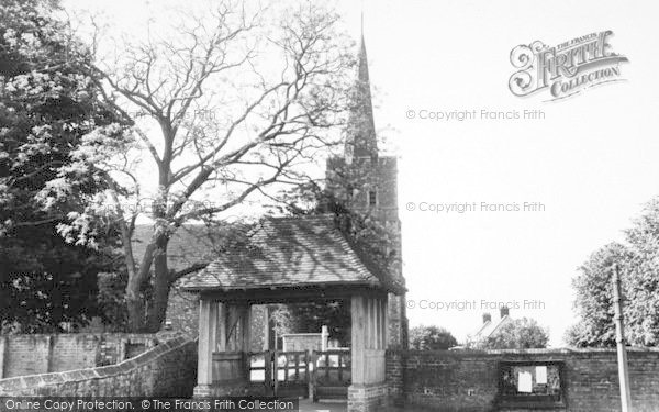 Photo of Minster In Thanet, The Church And Lychgate c.1960