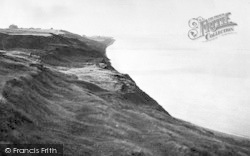 The Cliffs 1950, Minster
