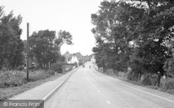 The Village 1954, Minster