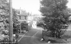 The Village 1955, Minster