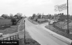 Station Road 1964, Misterton
