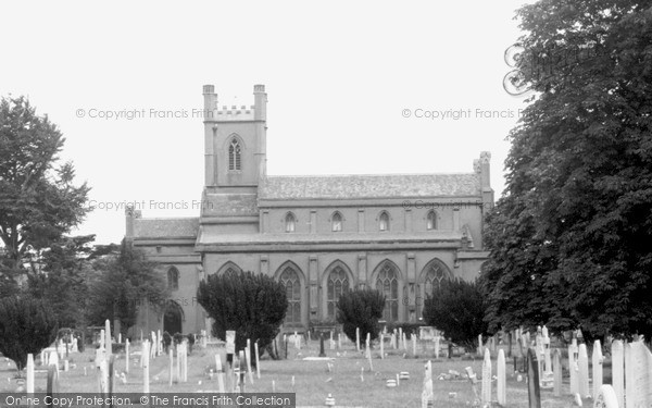 Photo of Mitcham, Parish Church of St Peter and St Paul c1960