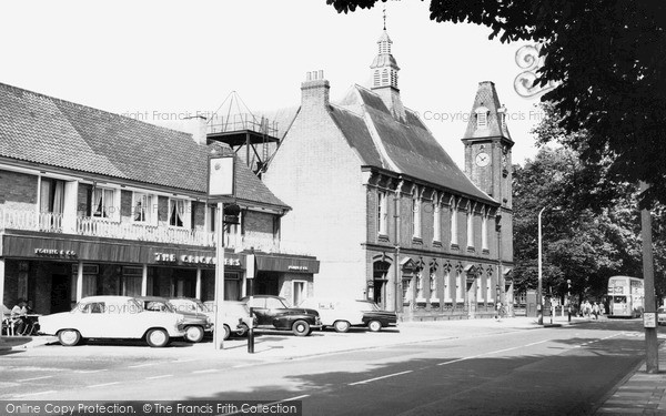 Photo of Mitcham, The Cricketers And Town Hall c.1960