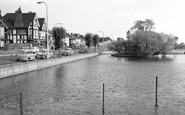 Mitcham, the Pond and Three Kings 1959