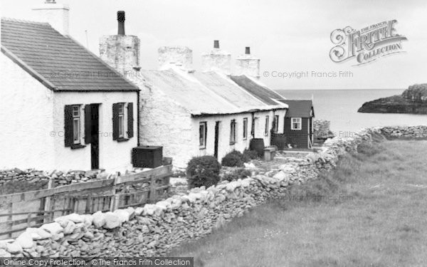 Photo of Moelfre, Swnt Cottages c.1950