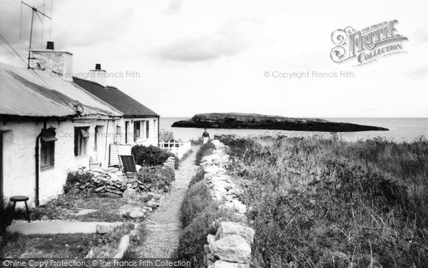 Photo of Moelfre, Ynys Moelfre, Swnt Cottages c.1960