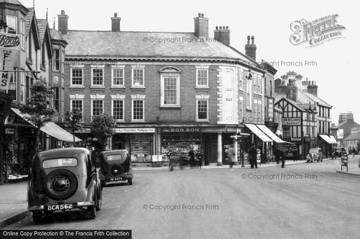 Photo of Mold, Wrexham Road c.1955