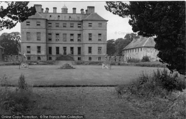 Photo of Monimail, Melville House 1957