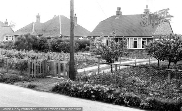 Photo of Monkton, New Bungalows c.1960