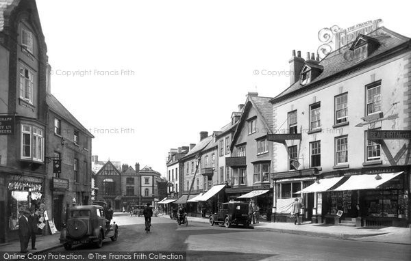 Photo of Monmouth, Agincourt Square 1931