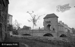 Monnow Bridge c.1950, Monmouth