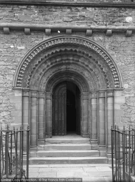 Photo of Monmouth, St Thomas's Church Doorway 1939