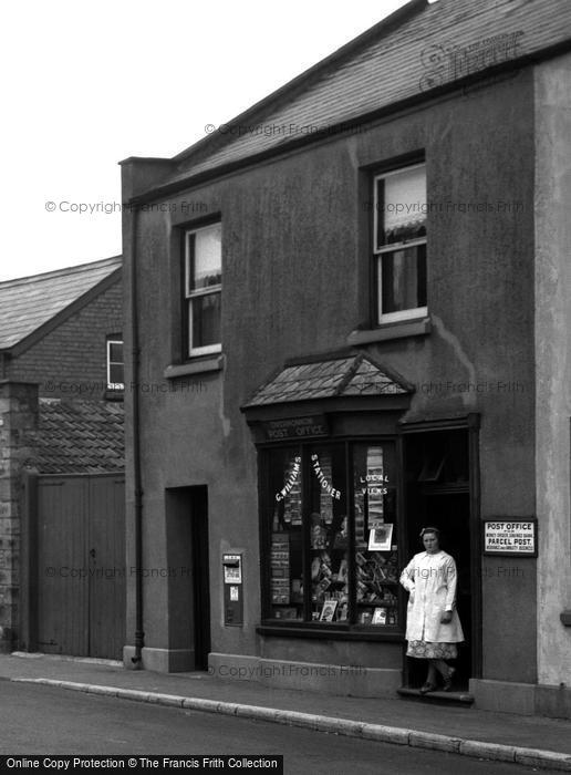 Photo of Monmouth, The Post Office, Cinderhill Street 1939