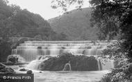 The Falls c.1930, Monsal Dale