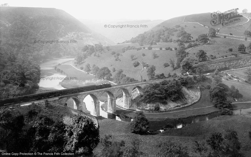 Monsal Dale, Train crossing the Viaduct 1914