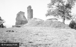 The Castle Ruins 1948, Montgomery