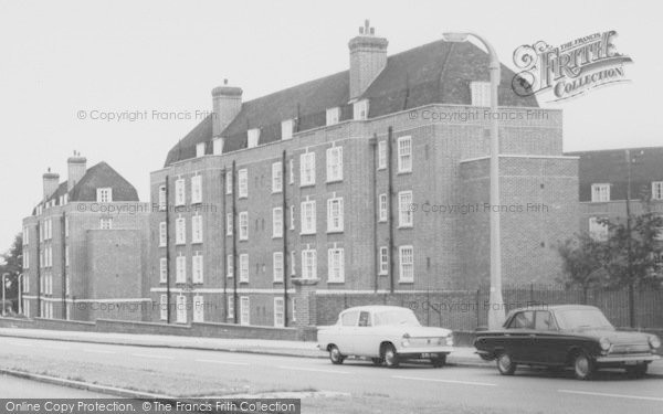Photo of Morden, London Road c.1965