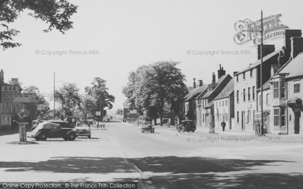 Photo of Moreton In Marsh, High Street c.1960