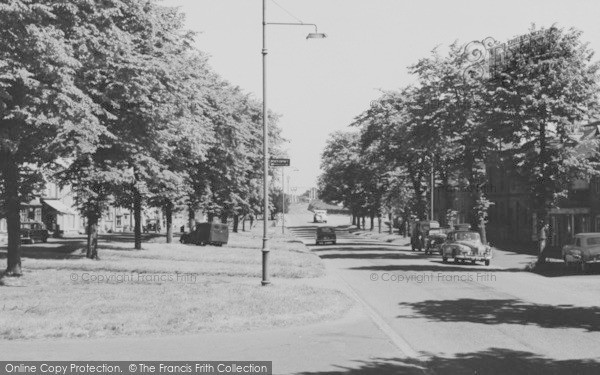 Photo of Moreton In Marsh, High Street c.1960