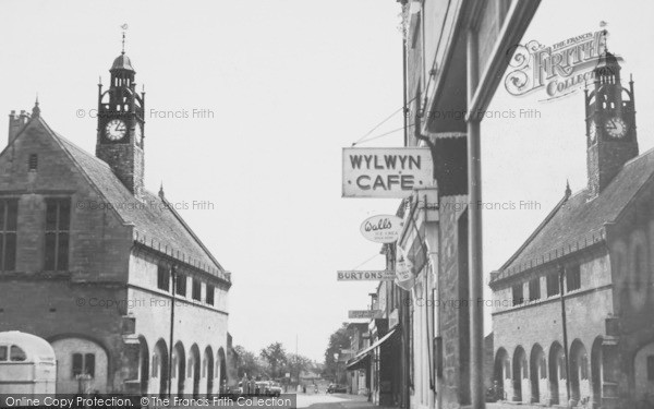 Photo of Moreton In Marsh, Redesdale Hall c.1960