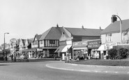 Moreton, Pasture Road from Moreton Cross c1958