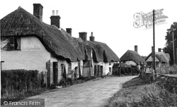 The Village c.1955, Moreton