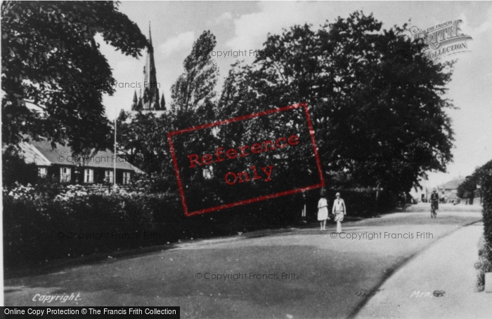Photo of Moreton, Upton Road c.1950