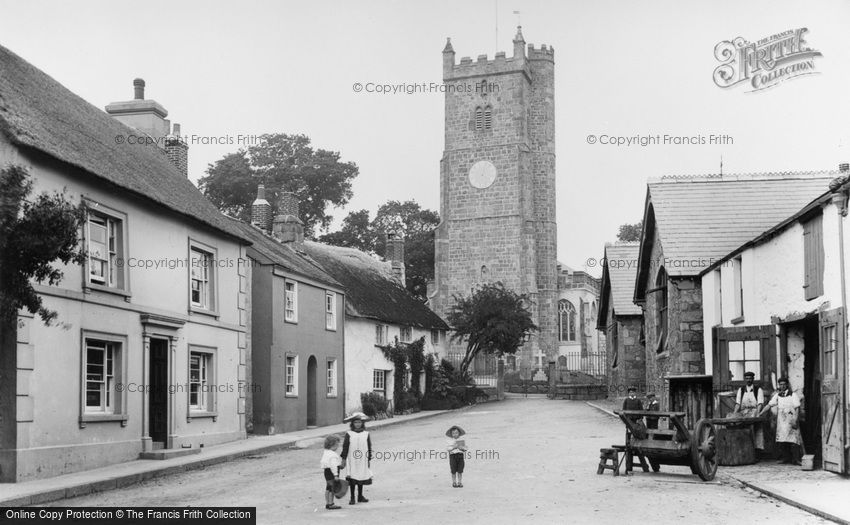 Moretonhampstead, Fore Street and Church 1906