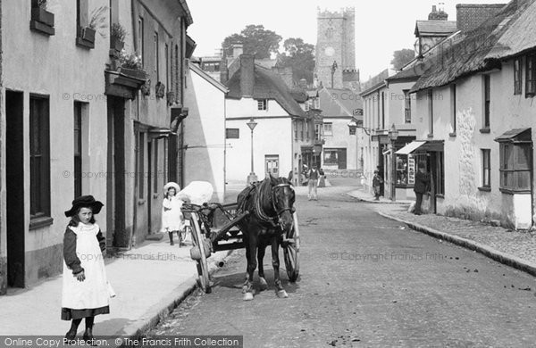 Photo of Moretonhampstead, Horse And Cart, Court Street 1906