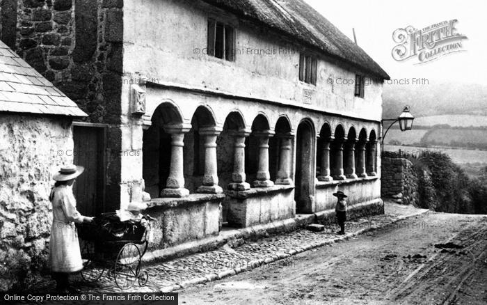 Photo of Moretonhampstead, Old Almshouses 1906