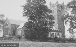 St Andrew's Church North East 1910, Moretonhampstead