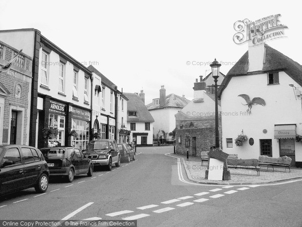 Photo of Moretonhampstead, The Town Centre 2003