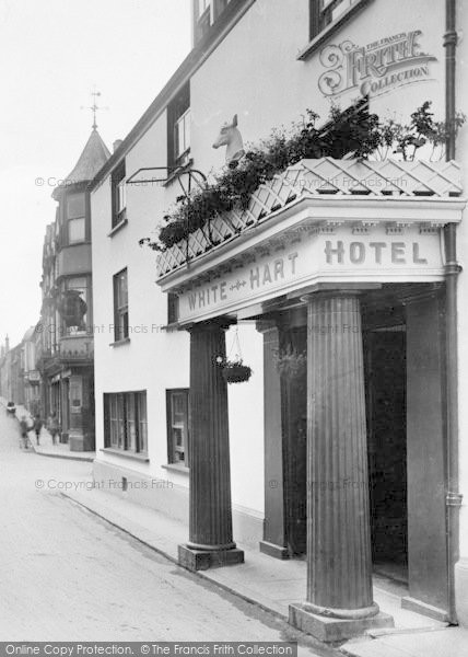 Photo of Moretonhampstead, The White Hart Hotel 1924