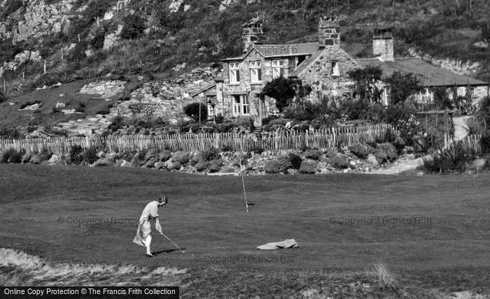 Photo of Morfa Bychan, Lady On The Golf Links 1936