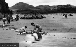 Playing With Sand c.1960, Morfa Bychan