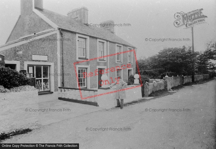 Photo of Morfa Bychan, The Post Office 1938