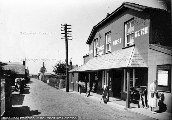 Photo of Morfa Nefyn, Post Office c1935