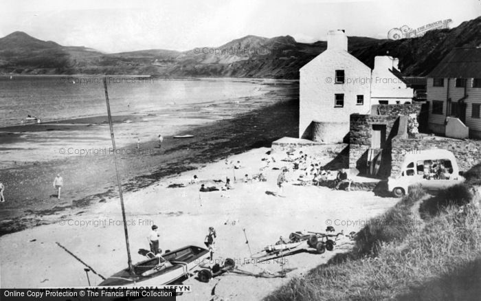 Photo of Morfa Nefyn, The Beach c.1965