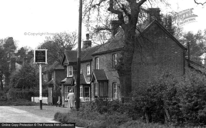 Photo of Mortimer Common, Old Turners Arms c.1955