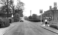 Mortimer Common, Victoria Road c.1955, Mortimer