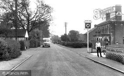 Mortimer Common, Victoria Road c.1955, Mortimer