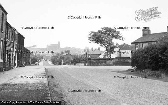 Photo of Mottram, Stalybridge Road c.1960
