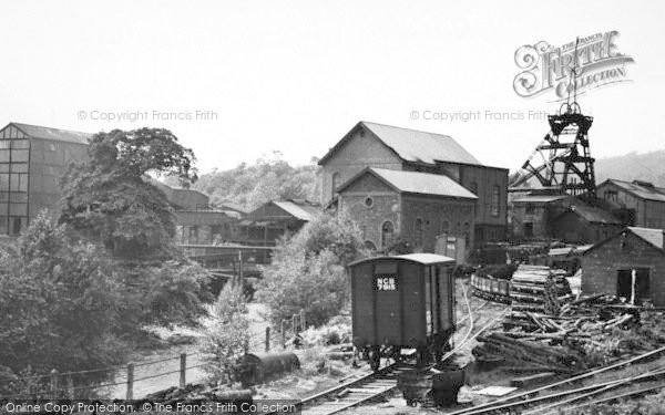 Photo of Mountain Ash, Deep Duffryn Colliery c.1955