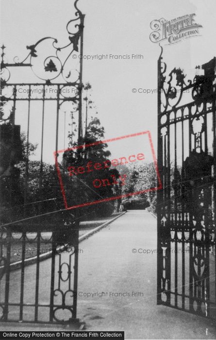 Photo of Mountain Ash, Gates Of Grammar School c.1955