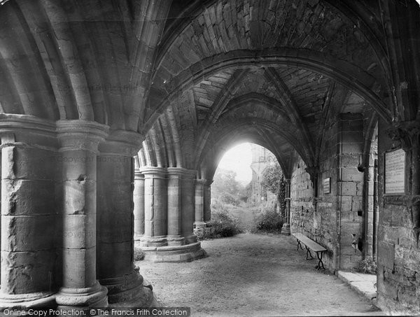 Photo of Much Wenlock, Abbey, South Aisle Nave 1924